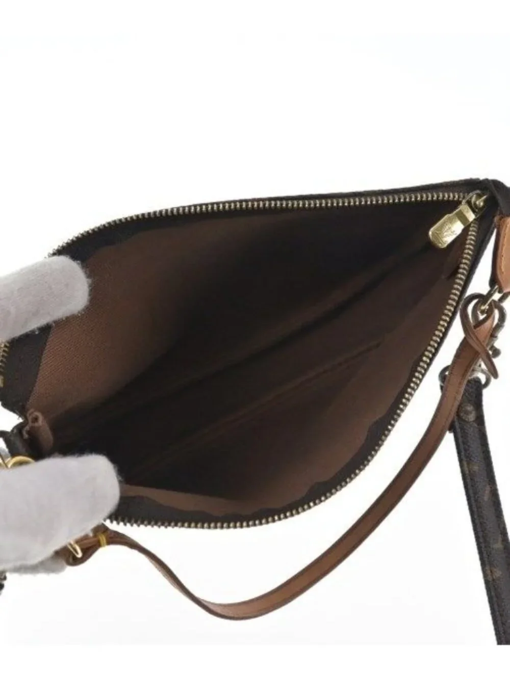 Louis Vuitton Pouch Brown